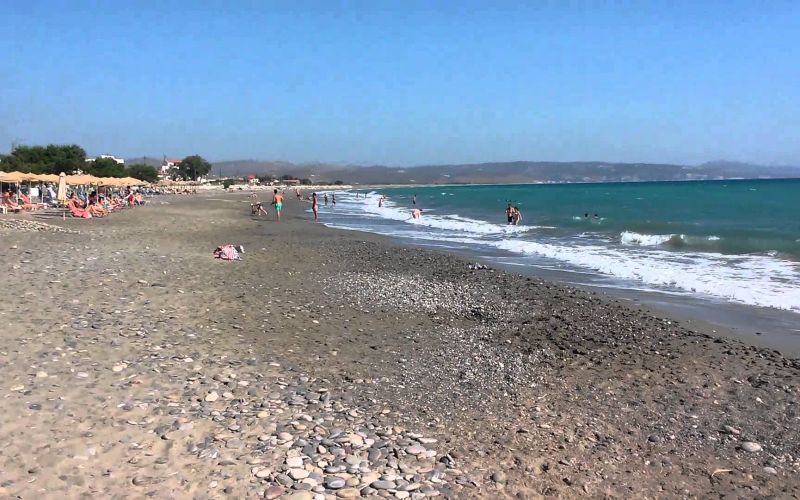 Kokkinos Pyrgos beach